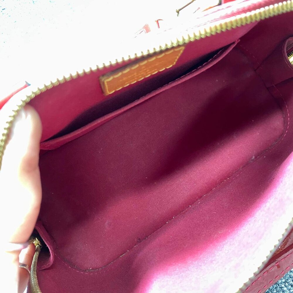 100% Authentic Louis Vuitton Alma BB Red Monogram Patent Leather Satchel - Picture 16 of 16